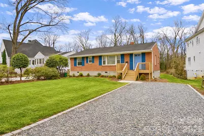 3012 Hanson Drive, Charlotte, NC 28207 - Photo 2