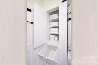 3012 Hanson Drive, Charlotte, NC 28207 - Photo 16