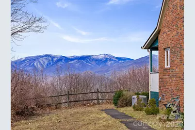 126 Wildflower Cove Drive, Swannanoa, NC 28778 - Photo 6