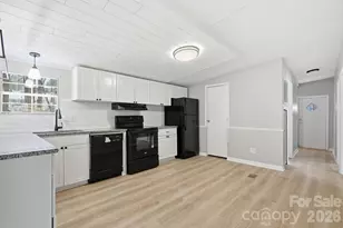 517 Ridgeway Pl SW, Lenoir, NC 26845 - Photo 16