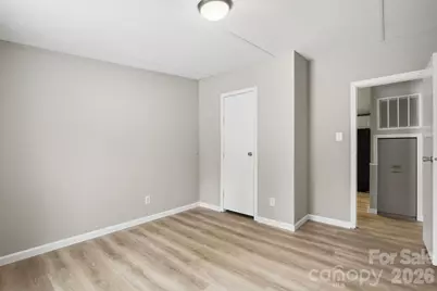 517 Ridgeway Place SW, Lenoir, NC 26845 - Photo 18