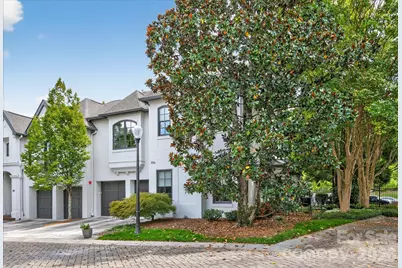 306 Wendover Heights Circle, Charlotte, NC 28211 - Photo 4