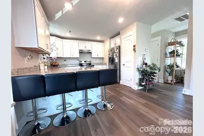 606 E Carpenter Street, Dallas, NC 28034 - Photo 4