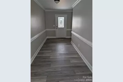 4178 Saltwood Drive, Hickory, NC 28602 - Photo 2