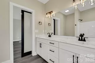 31 Elkwood Ave, Asheville, NC 28804 - Photo 20