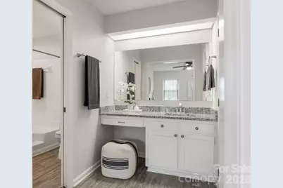 9453 Kings Falls Drive, Charlotte, NC 28210 - Photo 22