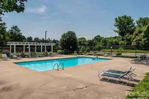 9453 Kings Falls Dr, Charlotte, NC 28210 - Photo 26