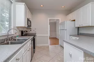 6221 Caslon Ct, Charlotte, NC 28270 - Photo 10