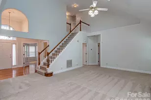 6221 Caslon Ct, Charlotte, NC 28270 - Photo 2