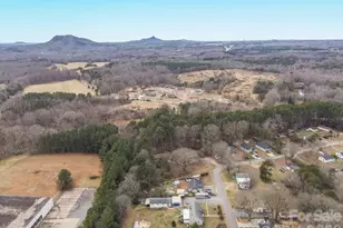 117 Hillcrest Dr, Bessemer City, NC 28016 - Photo 38