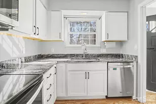 1409 Kensington Rd, Hendersonville, NC 28791 - Photo 8