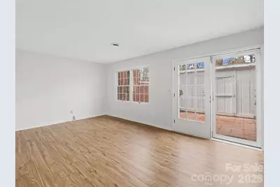 1409 Kensington Road #B-4, Hendersonville, NC 28791 - Photo 14