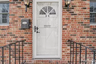 1409 Kensington Rd, Hendersonville, NC 28791 - Photo 4