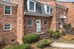 1409 Kensington Rd, Hendersonville, NC 28791 - Photo 1