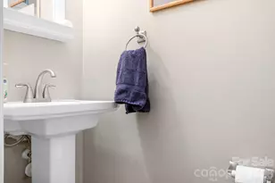 9542 Glenashley Dr, Cornelius, NC 28031 - Photo 10