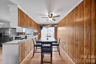 1406 Meandering Ln, Lincolnton, NC 28092 - Photo 8