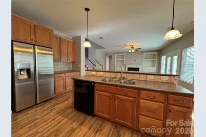 4102 Barclay Forest Drive, Charlotte, NC 28213 - Photo 14