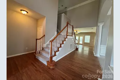 4102 Barclay Forest Drive, Charlotte, NC 28213 - Photo 6