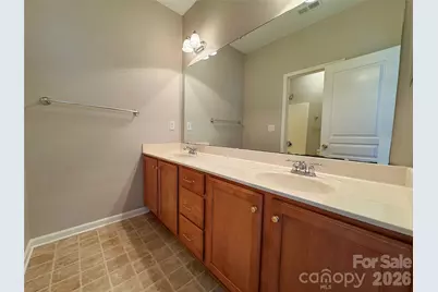 4102 Barclay Forest Drive, Charlotte, NC 28213 - Photo 38