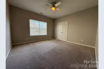 4102 Barclay Forest Drive, Charlotte, NC 28213 - Photo 24