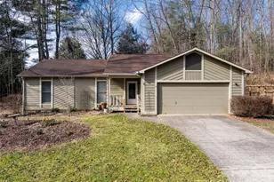 8 Turkey Toe Ln, Arden, NC 28704 - Photo 2