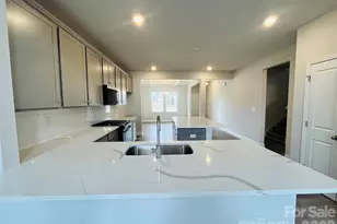 1032 Rocking Horse Rd, Indian Trail, NC 28079 - Photo 4