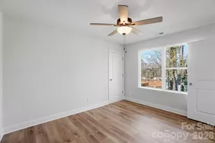 339 & 343 Gray Dr, Charlotte, NC 28213 - Photo 20