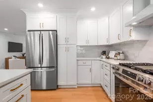 5113 Seacroft Rd, Charlotte, NC 28210 - Photo 8