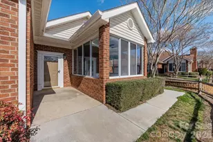 8368 Windsor Ridge Dr, Charlotte, NC 28277 - Photo 6