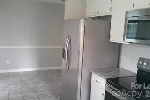 3310 39th Ave Ct NE, Hickory, NC 28601 - Photo 4