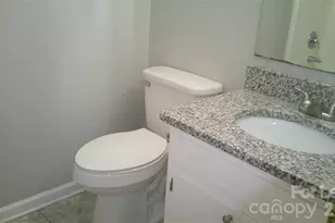 3310 39th Ave Ct NE, Hickory, NC 28601 - Photo 8