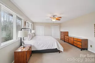 623 Owensby Rd, Hendersonville, NC 28792 - Photo 22