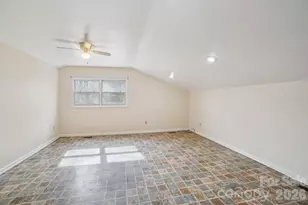 623 Owensby Rd, Hendersonville, NC 28792 - Photo 40