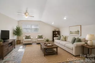 623 Owensby Rd, Hendersonville, NC 28792 - Photo 36