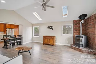 623 Owensby Rd, Hendersonville, NC 28792 - Photo 10