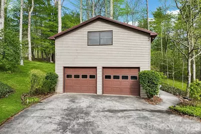 623 Owensby Road, Hendersonville, NC 28792 - Photo 32