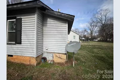 1021 Old Charlotte Road, Statesville, NC 28677 - Photo 4