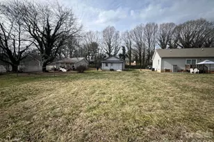 1021 Old Charlotte Rd, Statesville, NC 28677 - Photo 32