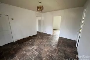 1021 Old Charlotte Rd, Statesville, NC 28677 - Photo 18