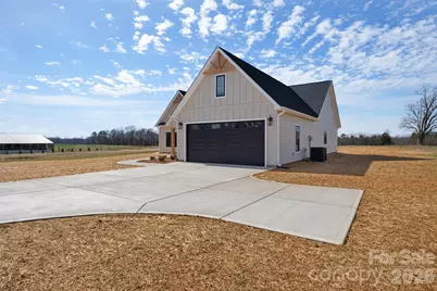 1586 Pleasant Grove Church Road, Crouse, NC 28033 - Photo 4