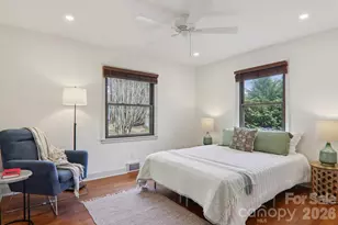 10 S Oak Forest Dr, Asheville, NC 28803 - Photo 14