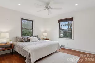 10 S Oak Forest Dr, Asheville, NC 28803 - Photo 12