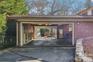 10 S Oak Forest Dr, Asheville, NC 28803 - Photo 24