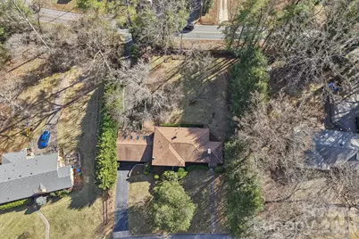 10 S Oak Forest Drive, Asheville, NC 28803 - Photo 28