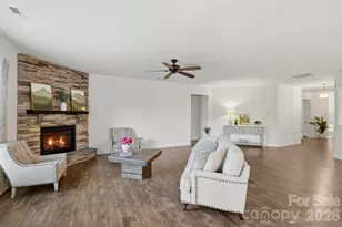 5306 Tilley Manor Dr, Matthews, NC 28105 - Photo 6