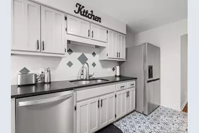 423 Mountain View Drive, Columbus, NC 28722 - Photo 14