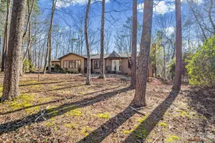 423 Mountain View Dr, Columbus, NC 28722 - Photo 4