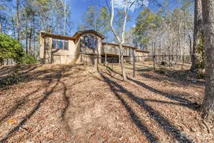 423 Mountain View Dr, Columbus, NC 28722 - Photo 8