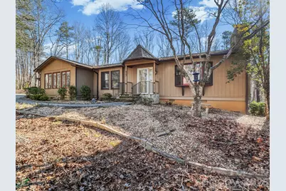 423 Mountain View Drive, Columbus, NC 28722 - Photo 2