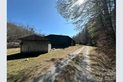 361 Rooster Cove, Brevard, NC 28712 - Photo 2